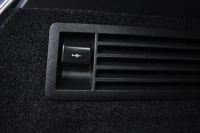 2020 Land Rover Range Rover P525 HSE