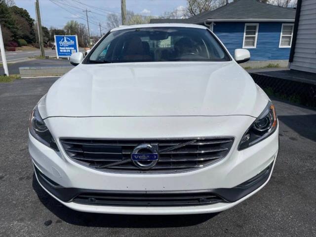 2016 Volvo S60 Inscription T5 Platinum