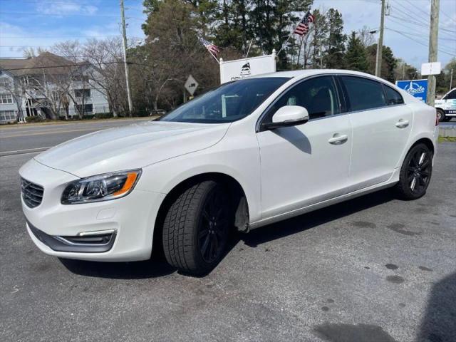 2016 Volvo S60 Inscription T5 Platinum