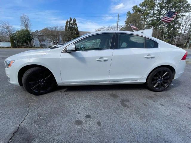 2016 Volvo S60 Inscription T5 Platinum