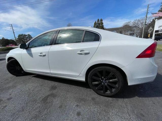 2016 Volvo S60 Inscription T5 Platinum