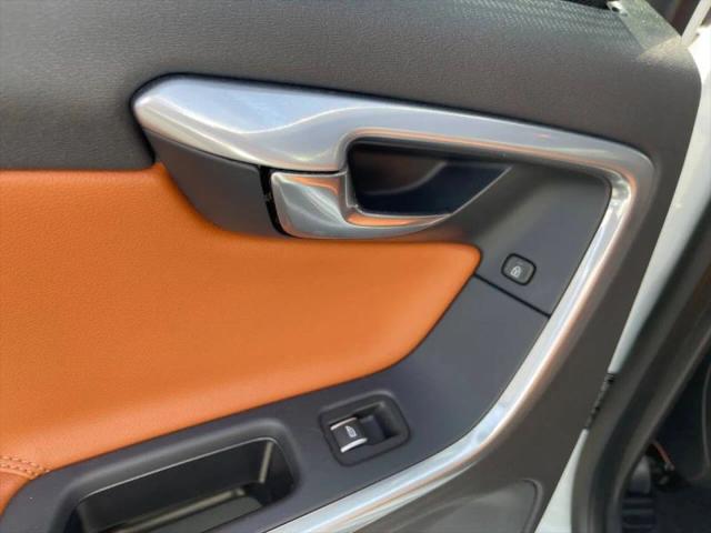 2016 Volvo S60 Inscription T5 Platinum