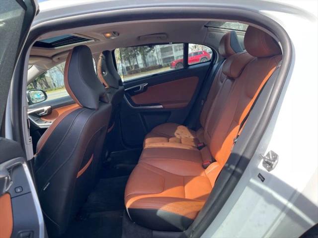 2016 Volvo S60 Inscription T5 Platinum