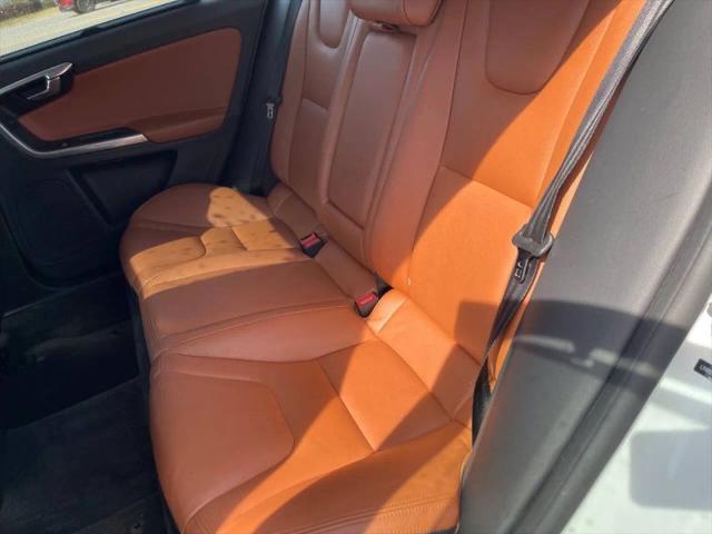 2016 Volvo S60 Inscription T5 Platinum