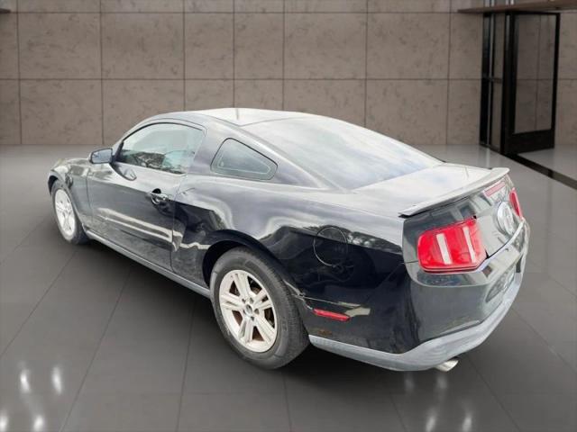 2012 Ford Mustang V6