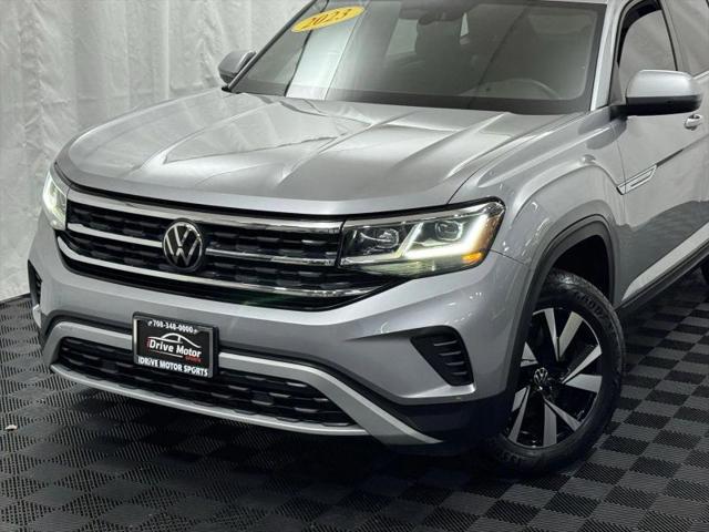 2023 Volkswagen Atlas Cross Sport 2.0T SE