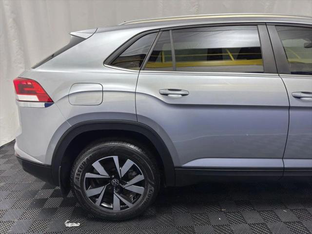 2023 Volkswagen Atlas Cross Sport 2.0T SE