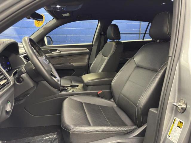 2023 Volkswagen Atlas Cross Sport 2.0T SE