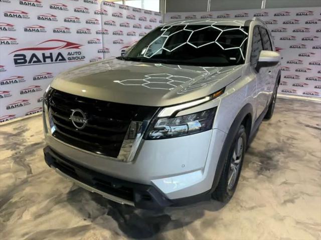 2025 Nissan Pathfinder SL FWD