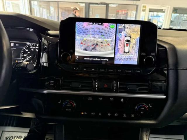 2025 Nissan Pathfinder SL FWD