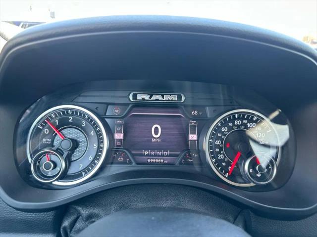 2019 Ram 1500 Big Horn/Lone Star Crew Cab 4x4 5'7" Box