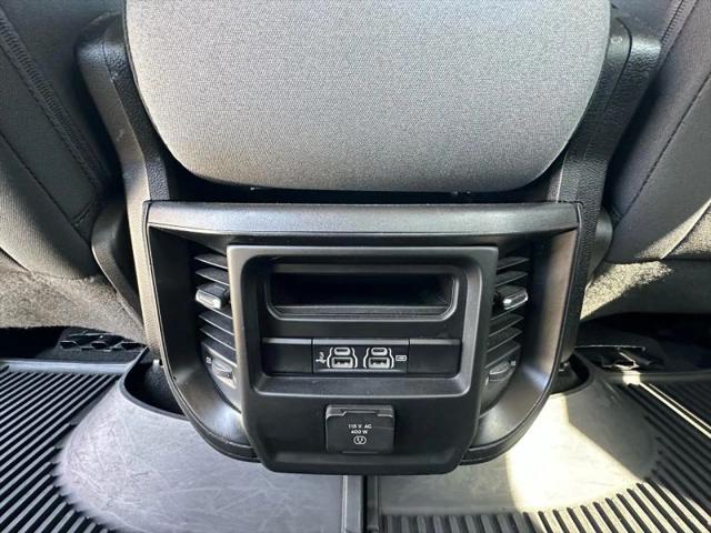 2019 Ram 1500 Big Horn/Lone Star Crew Cab 4x4 5'7" Box