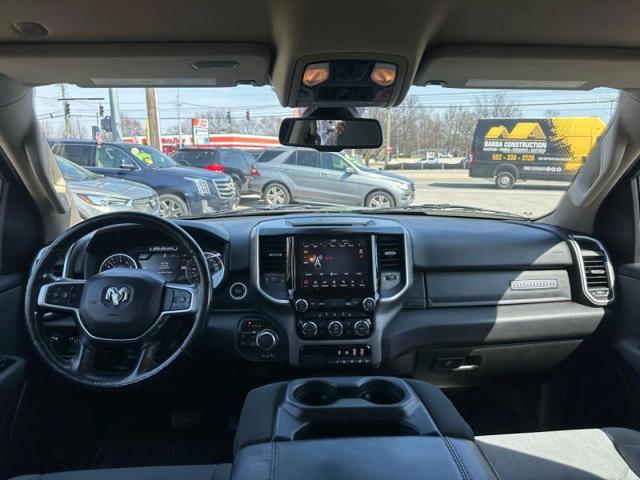 2019 Ram 1500 Big Horn/Lone Star Crew Cab 4x4 5'7" Box