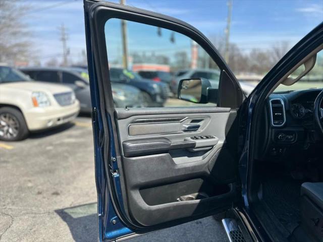 2019 Ram 1500 Big Horn/Lone Star Crew Cab 4x4 5'7" Box