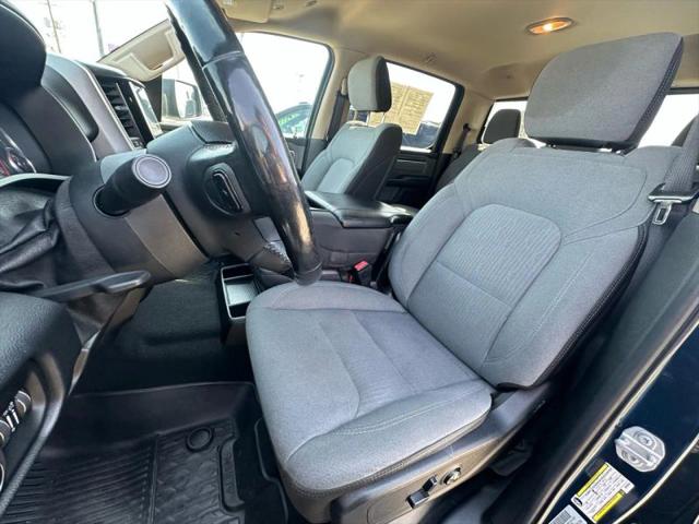 2019 Ram 1500 Big Horn/Lone Star Crew Cab 4x4 5'7" Box