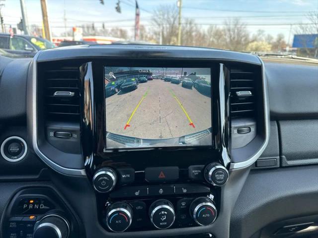 2019 Ram 1500 Big Horn/Lone Star Crew Cab 4x4 5'7" Box