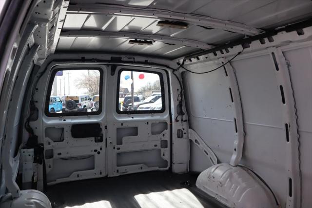 2021 Chevrolet Express Cargo Van RWD 2500 Extended Wheelbase WT