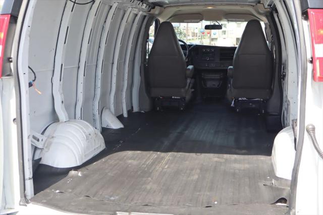 2021 Chevrolet Express Cargo Van RWD 2500 Extended Wheelbase WT