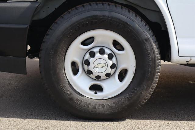 2021 Chevrolet Express Cargo Van RWD 2500 Extended Wheelbase WT