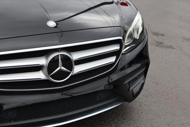 2017 Mercedes-Benz E-CLASS E 300 E 300