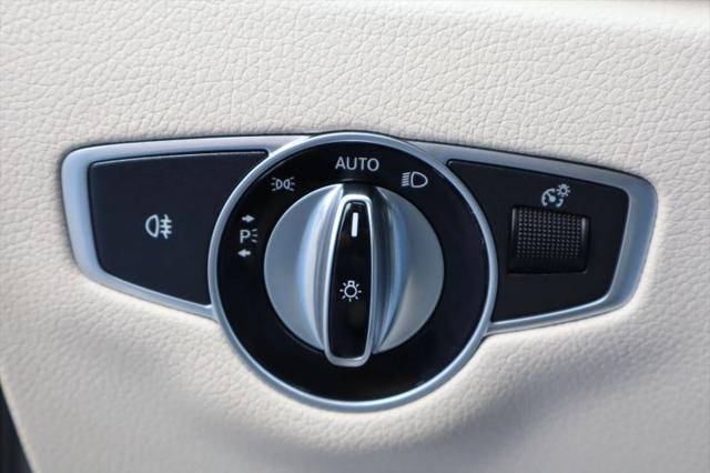 2017 Mercedes-Benz E-CLASS E 300 E 300