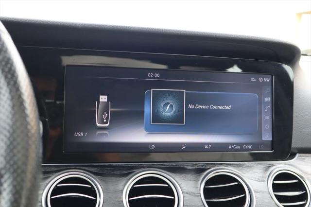2017 Mercedes-Benz E-CLASS E 300 E 300