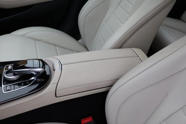 2017 Mercedes-Benz E-CLASS E 300 E 300