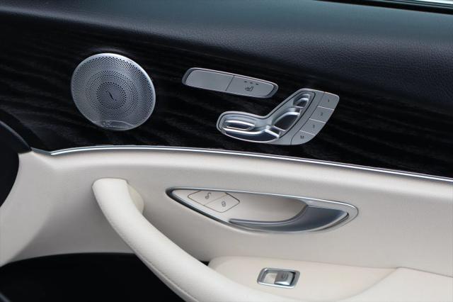 2017 Mercedes-Benz E-CLASS E 300 E 300