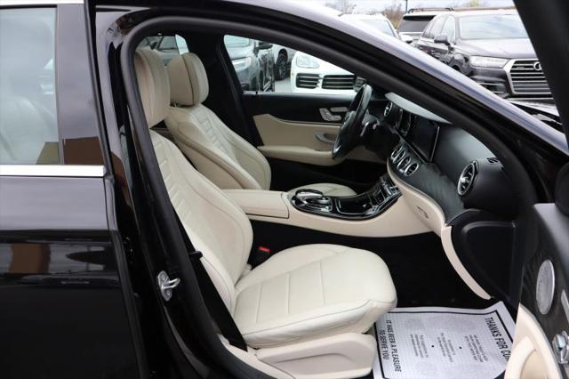 2017 Mercedes-Benz E-CLASS E 300 E 300
