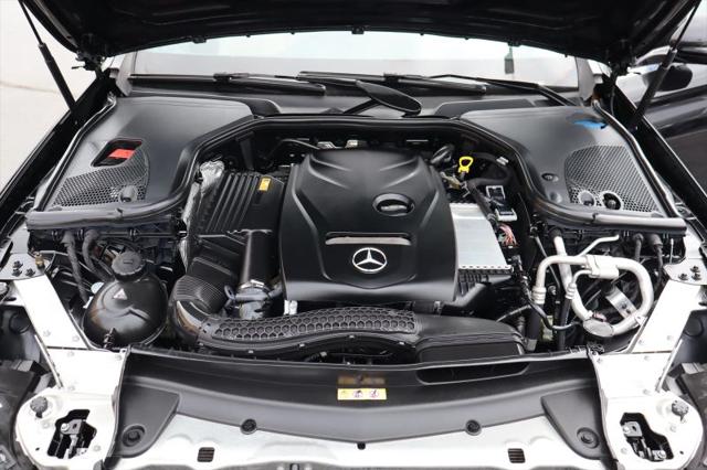 2017 Mercedes-Benz E-CLASS E 300 E 300