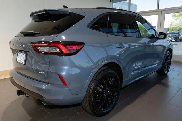 2023 Ford Escape ST-Line Elite