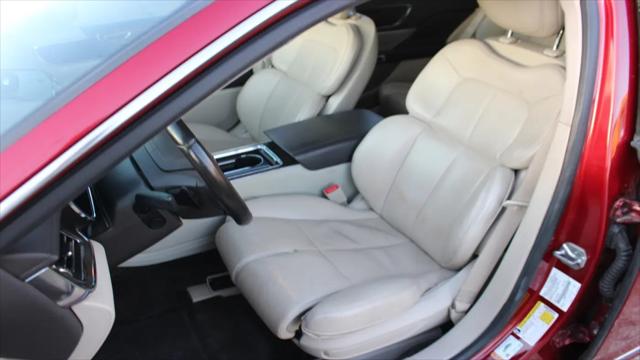 2018 Lincoln Continental Select