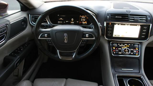 2018 Lincoln Continental Select