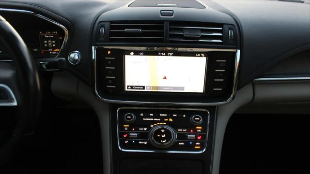 2018 Lincoln Continental Select