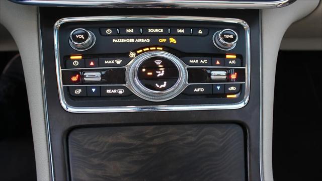 2018 Lincoln Continental Select