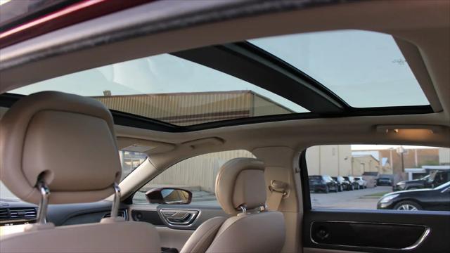 2018 Lincoln Continental Select