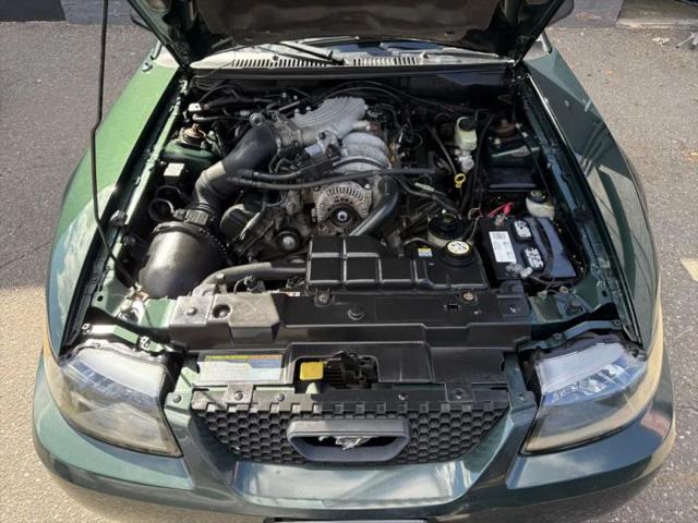 2001 Ford Mustang GT