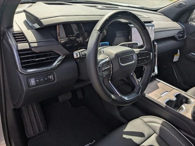 2026 GMC Acadia Denali AWD