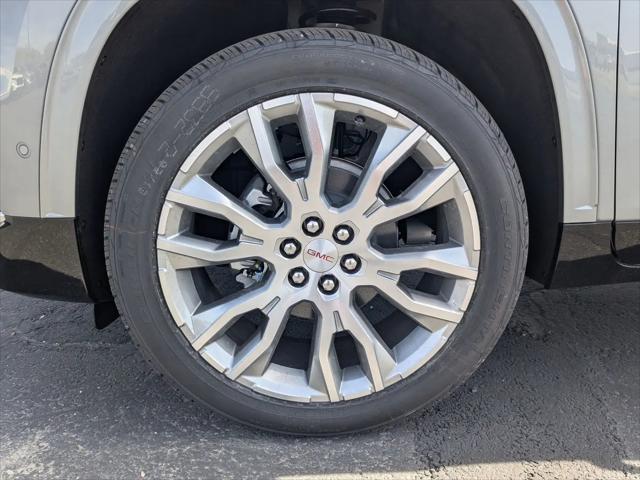 2026 GMC Acadia Denali AWD