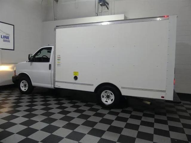 2019 GMC Savana Cutaway Work Van