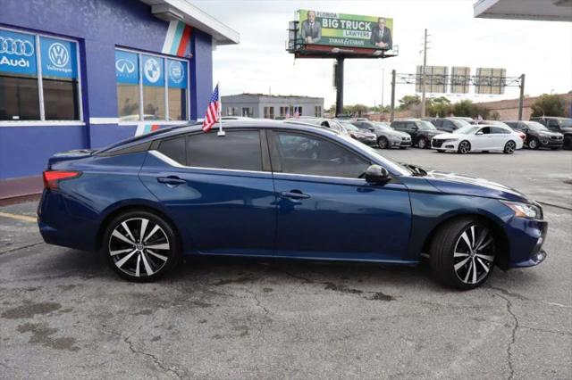2020 Nissan Altima SR FWD