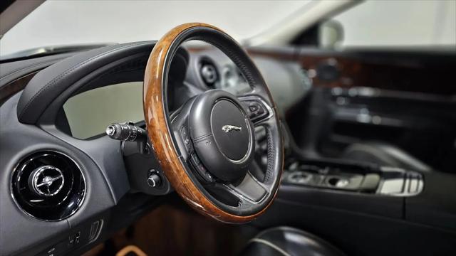 2018 Jaguar XJ R-Sport
