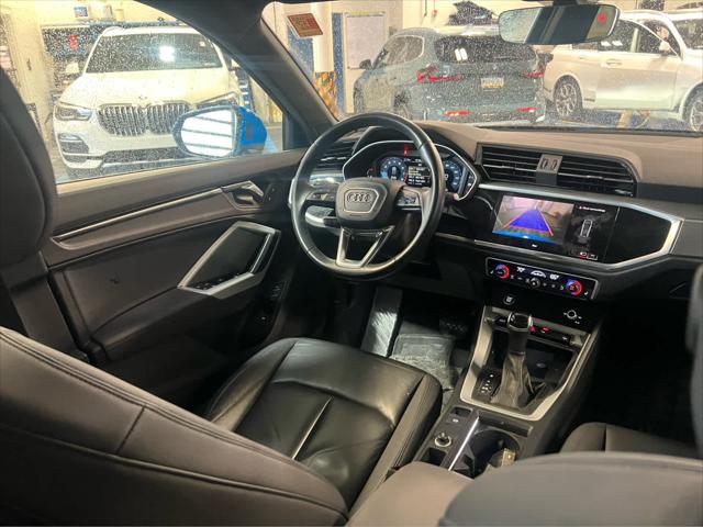 2023 Audi Q3 Premium 45 TFSI S line quattro Tiptronic