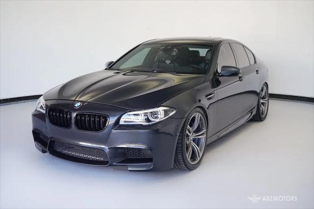 2014 BMW M5 Standard