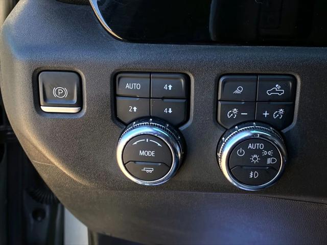 2023 GMC Sierra 1500 4WD Crew Cab Short Box SLT