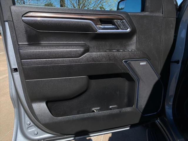 2023 GMC Sierra 1500 4WD Crew Cab Short Box SLT