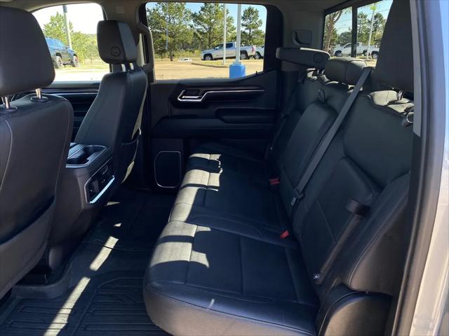 2023 GMC Sierra 1500 4WD Crew Cab Short Box SLT