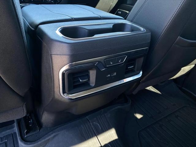 2023 GMC Sierra 1500 4WD Crew Cab Short Box SLT