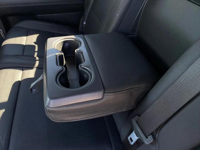 2023 GMC Sierra 1500 4WD Crew Cab Short Box SLT