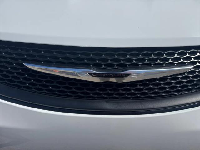 2026 Chrysler Voyager LX